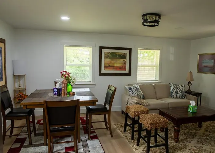 Holiday home Westview Hideaway